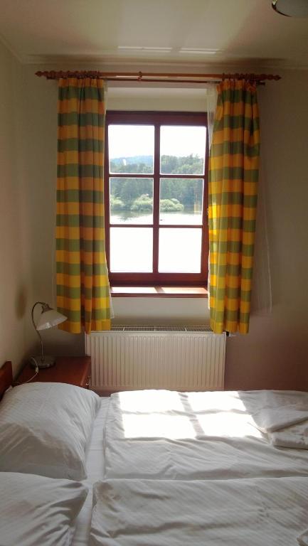 Pension Mlyn Stare Mitrovice Sedlec-Prcice Exterior photo